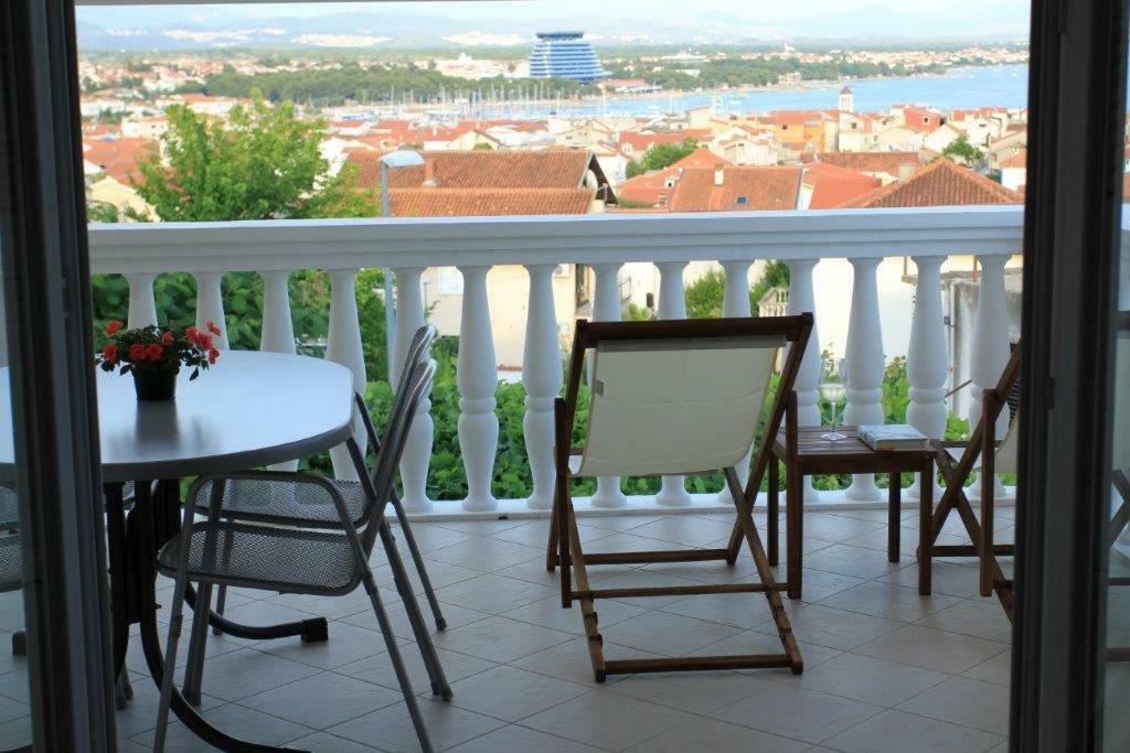 Vila Rojana Vodice Bagian luar foto